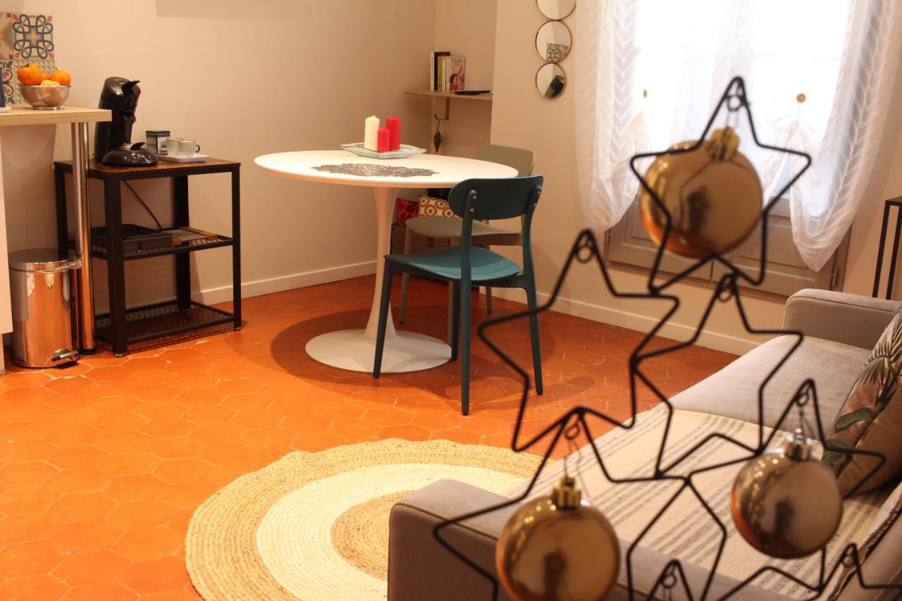 Apartamento Chez Marie Louise Pézenas Exterior foto